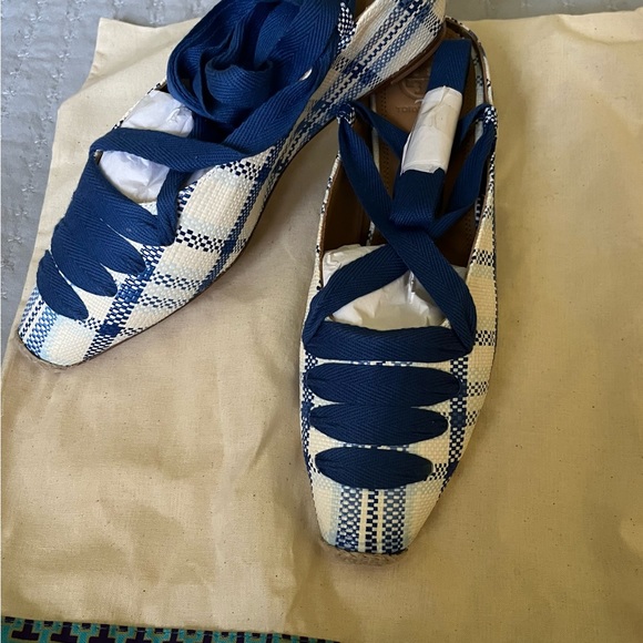 Tory Burch Florence lace up espadrilles - Picture 4 of 9